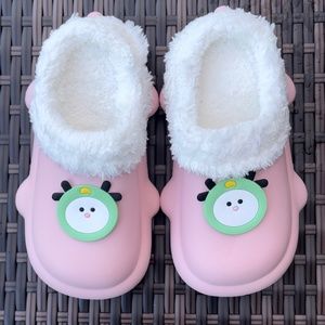Brand new with tags Cute kids winter slippers, kids Winter Warm Slippers